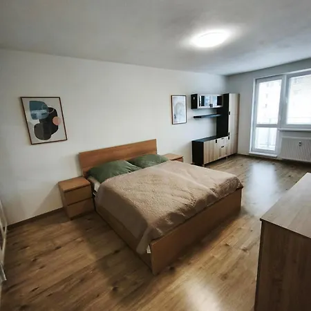 In - Close To The Center Apartment Trenčín